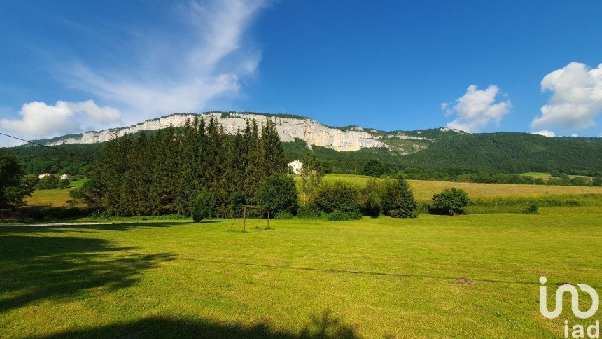 Murs commerciaux de 1 350 m² à Saint-Martin-en-Vercors (26420)