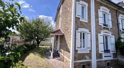 Maison 6 pièces de 110 m² à Tournan-en-Brie (77220)