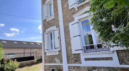 Maison 6 pièces de 110 m² à Tournan-en-Brie (77220)