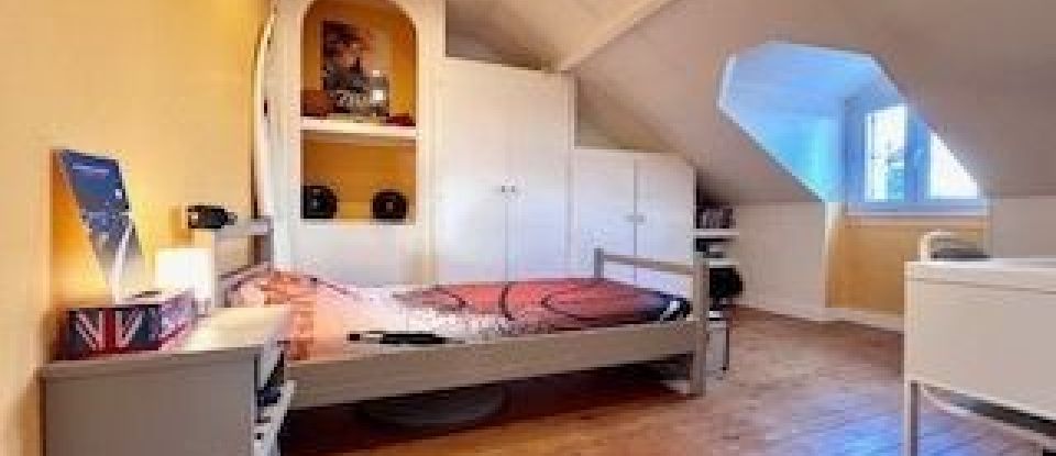 Maison 6 pièces de 110 m² à Tournan-en-Brie (77220)