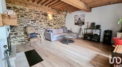 House 6 rooms of 143 m² in La Valla-en-Gier (42131)