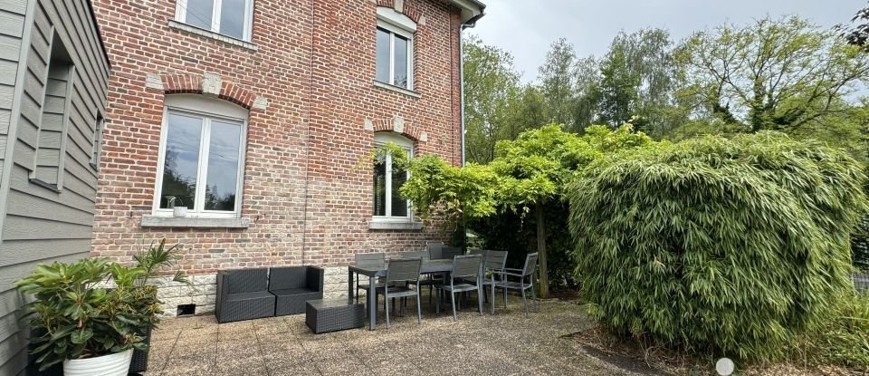 House 7 rooms of 165 m² in Marchiennes (59870)