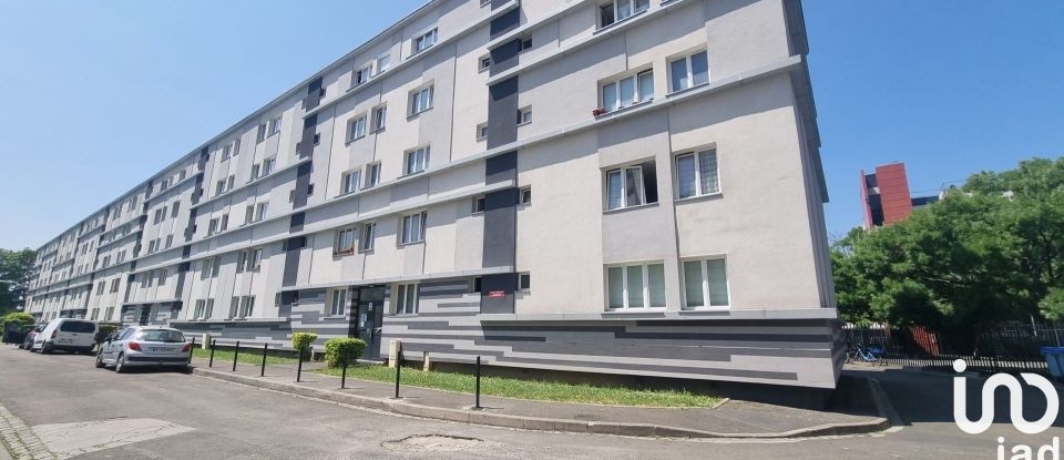 Apartment 1 room of 27 m² in Bobigny (93000)