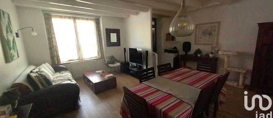 House 5 rooms of 98 m² in Beaulieu-sous-la-Roche (85190)