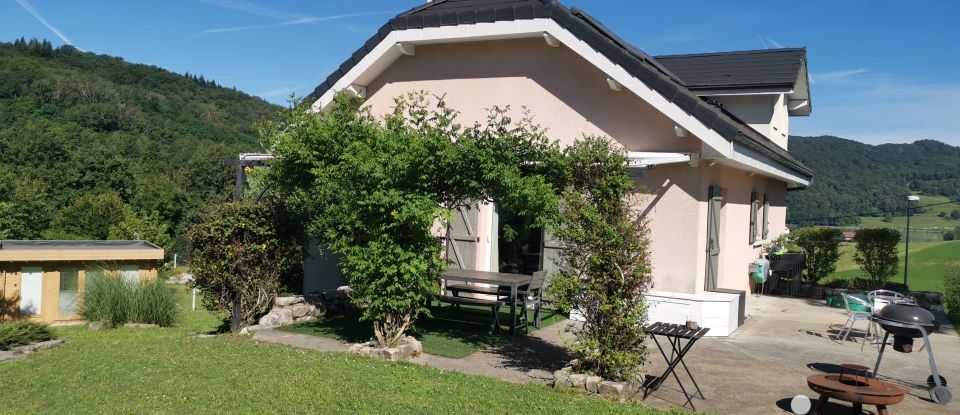 Maison 6 pièces de 150 m² à Massignieu-de-Rives (01300)