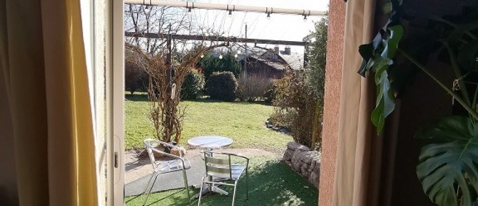 House 6 rooms of 150 m² in Massignieu-de-Rives (01300)