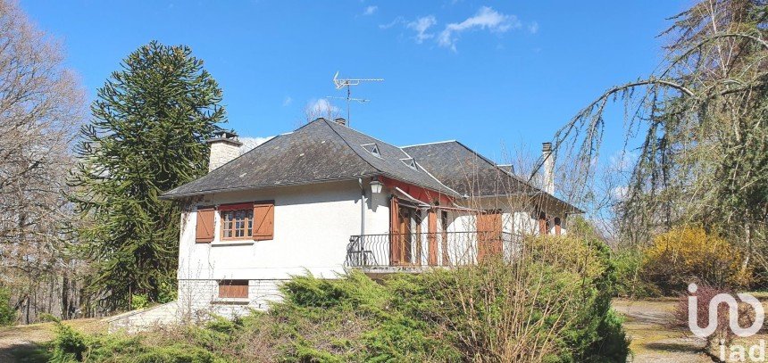 Maison 6 pièces de 114 m² à Albussac (19380)