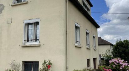 Traditional house 5 rooms of 94 m² in Noyon (60400)