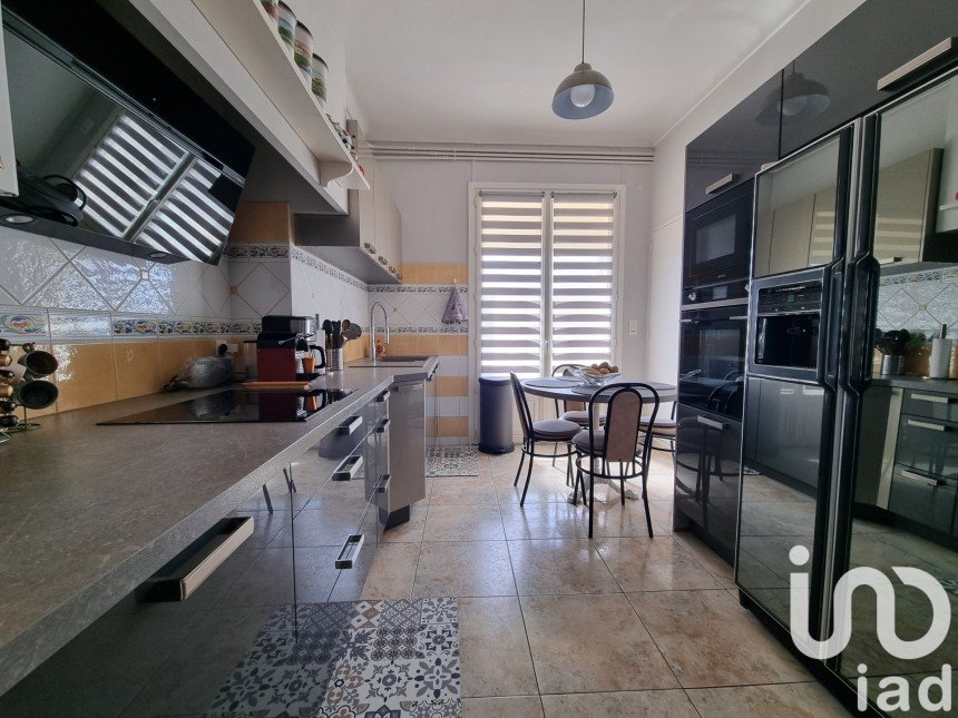 Appartement 4 pièces de 105 m² à Montpellier (34070)