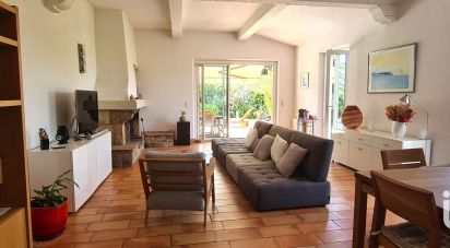 House 4 rooms of 140 m² in Mouans-Sartoux (06370)