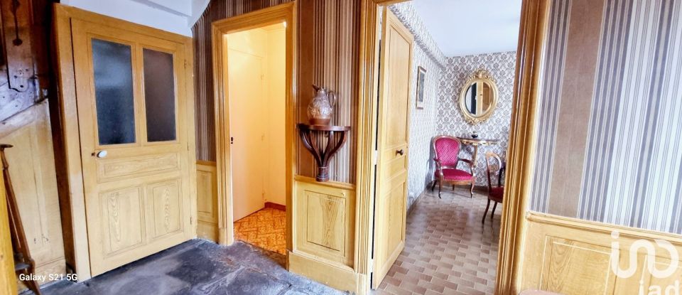 House 11 rooms of 180 m² in Paulhaguet (43230)