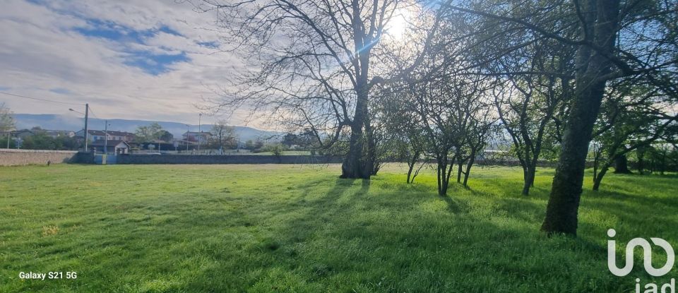 Land of 3,693 m² in Paulhaguet (43230)