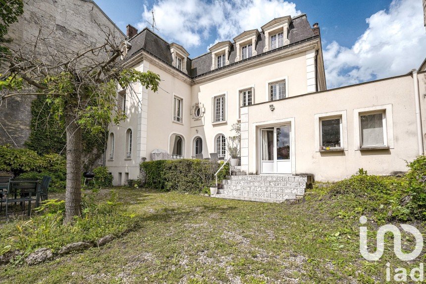 Mansion 11 rooms of 365 m² in Meaux (77100)