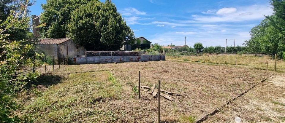 Maison 4 pièces de 85 m² à Pressigny (79390)