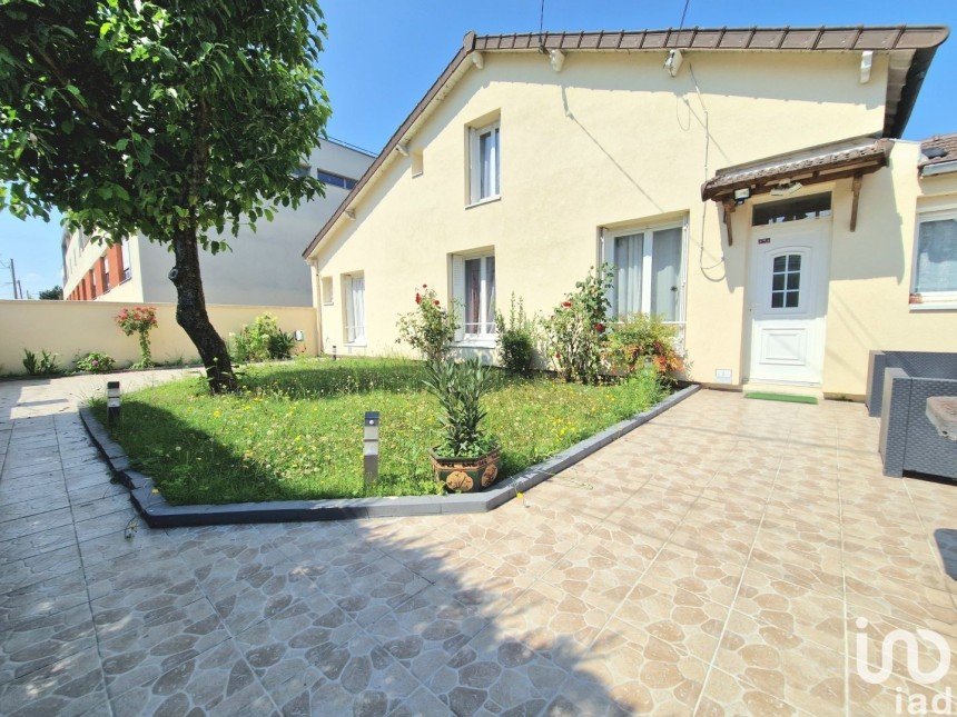 House 4 rooms of 85 m² in Livry-Gargan (93190)