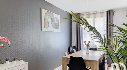 Appartement 5 pièces de 85 m² à Avignon (84000)