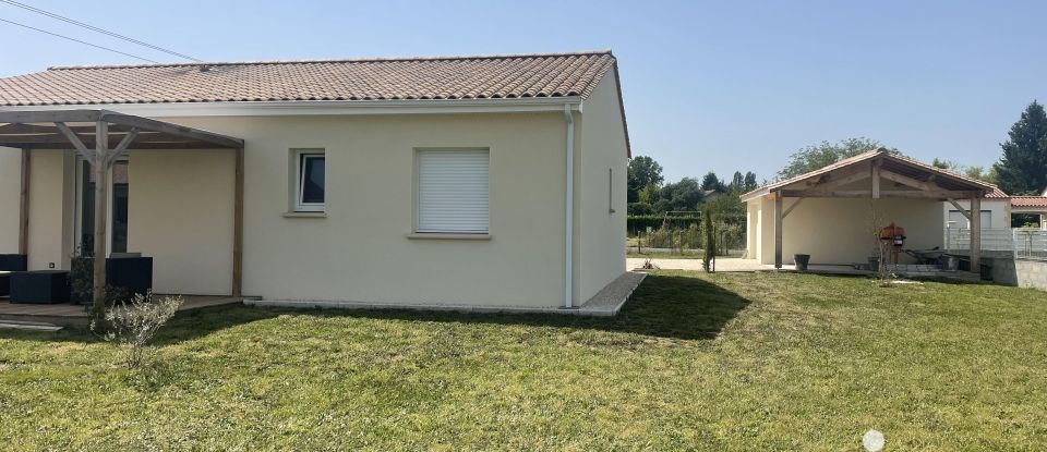 Maison traditionnelle 5 pièces de 94 m² à Varennes (24150)