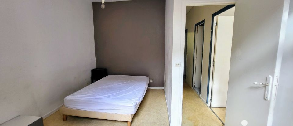 Appartement 3 pièces de 65 m² à Saint-Étienne (42000)