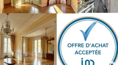 Appartement 6 pièces de 120 m² à Millau (12100)