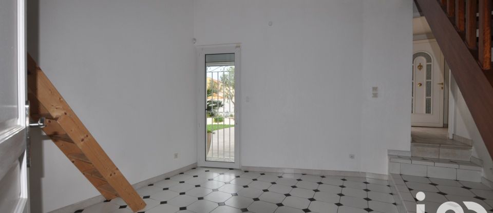 Traditional house 6 rooms of 170 m² in Toulouges (66350)