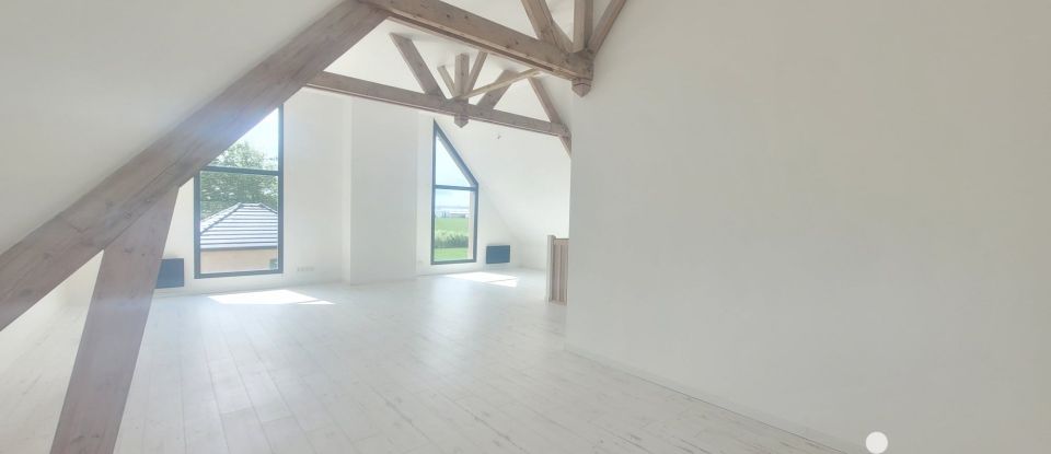 Maison traditionnelle 6 pièces de 218 m² à Saint-Romain-de-Colbosc (76430)