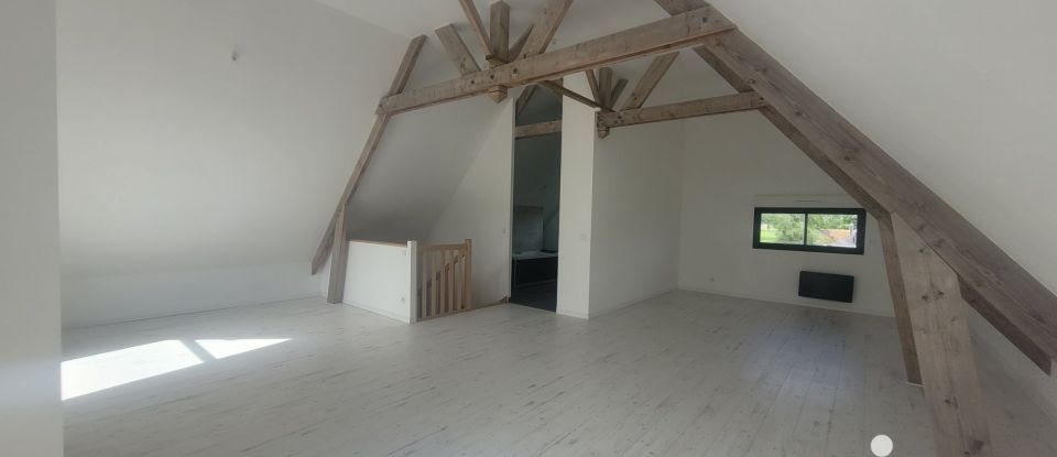 Maison traditionnelle 6 pièces de 218 m² à Saint-Romain-de-Colbosc (76430)