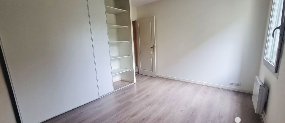 Appartement 3 pièces de 73 m² à Pau (64000)