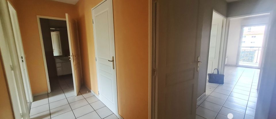 Appartement 3 pièces de 73 m² à Pau (64000)