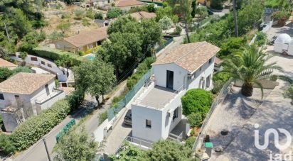 Maison traditionnelle 7 pièces de 117 m² à Sanary-sur-Mer (83110)