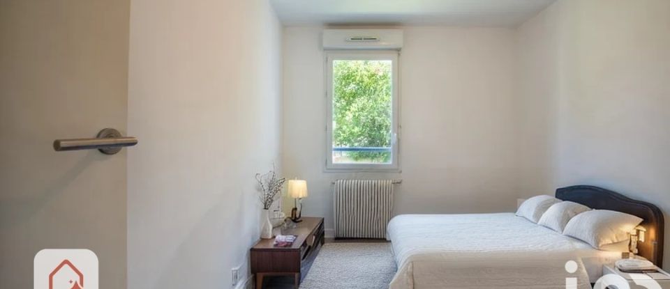 Apartment 3 rooms of 64 m² in Avignon (84000)