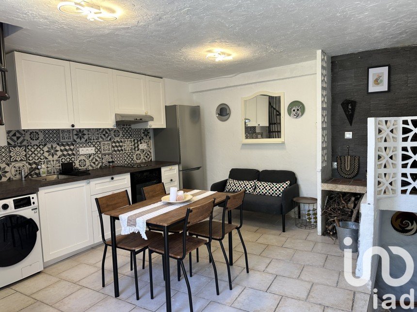 Maison de village 3 pièces de 48 m² à Mons (83440)