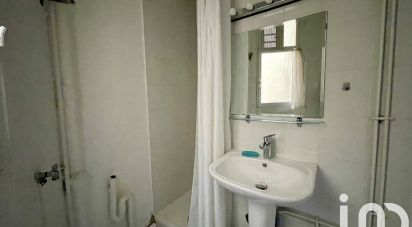 Studio 1 room of 16 m² in Paris (75015)