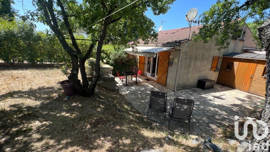 House 3 rooms of 36 m² in Fayence (83440)