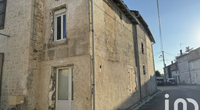 Town house 3 rooms of 43 m² in La Couronne (16400)