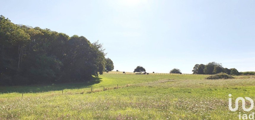 Terrain de 3 002 m² à Palazinges (19190)