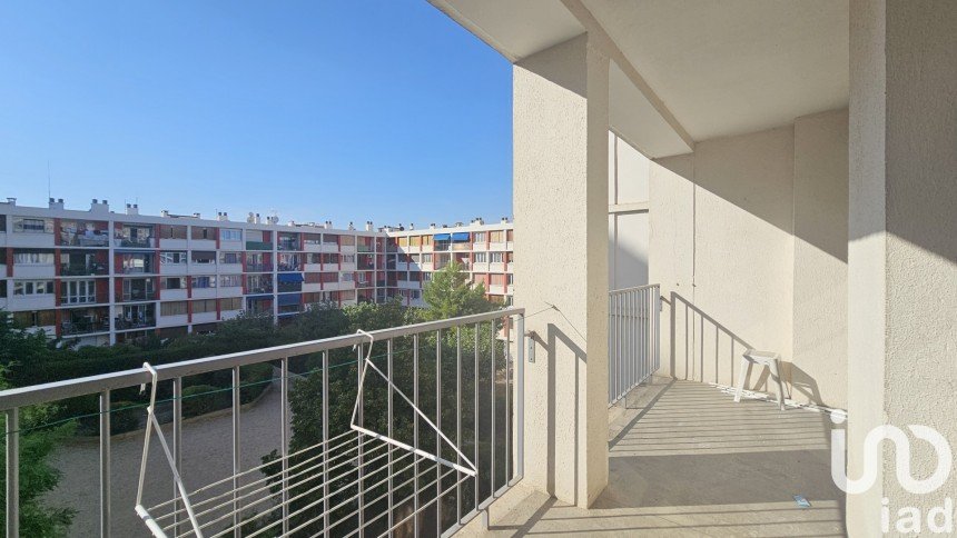 Appartement 4 pièces de 72 m² à Marseille (13003)