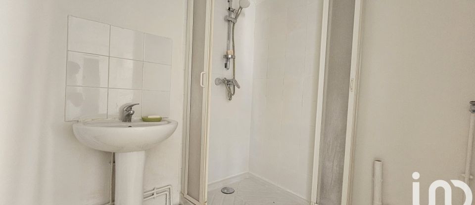 Appartement 4 pièces de 72 m² à Marseille (13003)