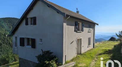 Maison traditionnelle 6 pièces de 126 m² à Lalouvesc (07520)