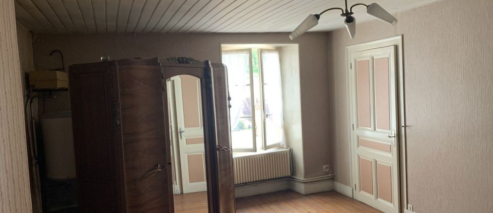 House 3 rooms of 87 m² in Cohons (52600)