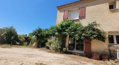 Maison traditionnelle 9 pièces de 282 m² à Bezouce (30320)