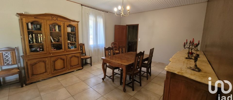 Traditional house 9 rooms of 282 m² in Bezouce (30320)