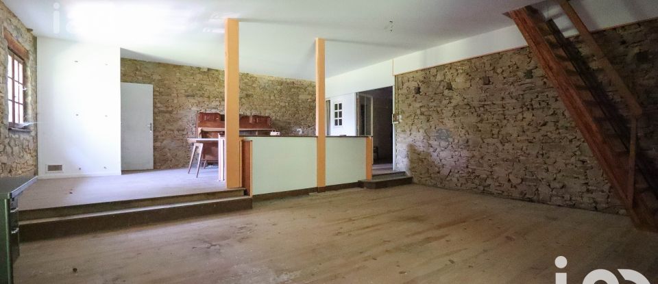 Maison 4 pièces de 160 m² à Champagnac-la-Rivière (87150)