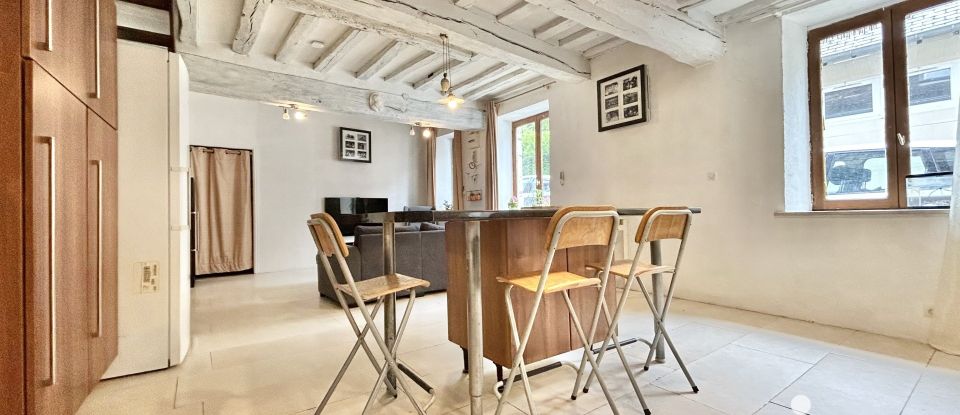 Maison 6 pièces de 125 m² à Ressons-le-Long (02290)