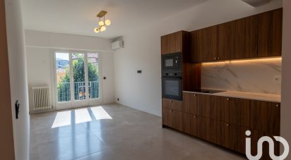 Appartement 3 pièces de 61 m² à Nice (06100)