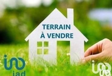 Land of 950 m² in Bonneuil-les-Eaux (60120)