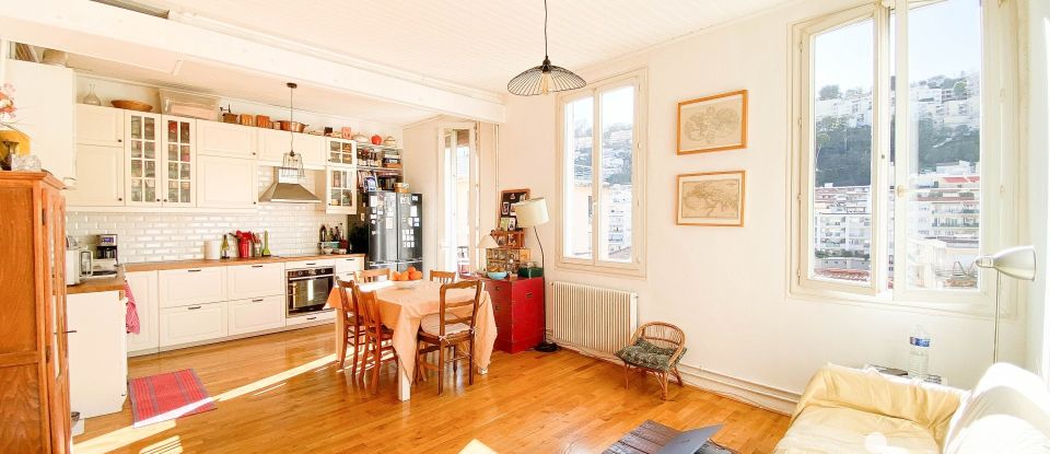 Appartement 5 pièces de 85 m² à Nice (06100)