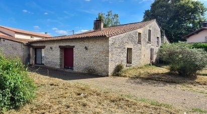 Maison 6 pièces de 159 m² à Brûlain (79230)