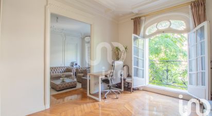 Appartement 5 pièces de 110 m² à Paris (75019)