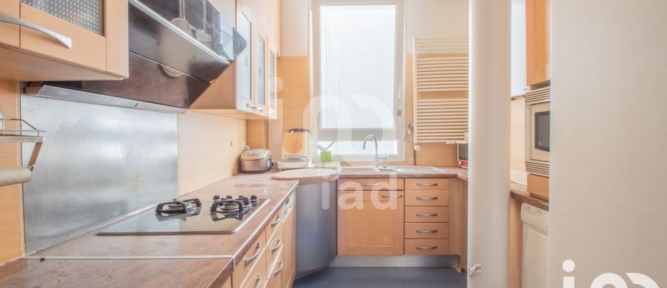 Appartement 5 pièces de 110 m² à Paris (75019)