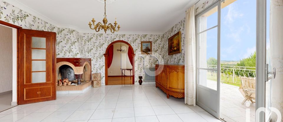 Traditional house 5 rooms of 142 m² in Montberon (31140)